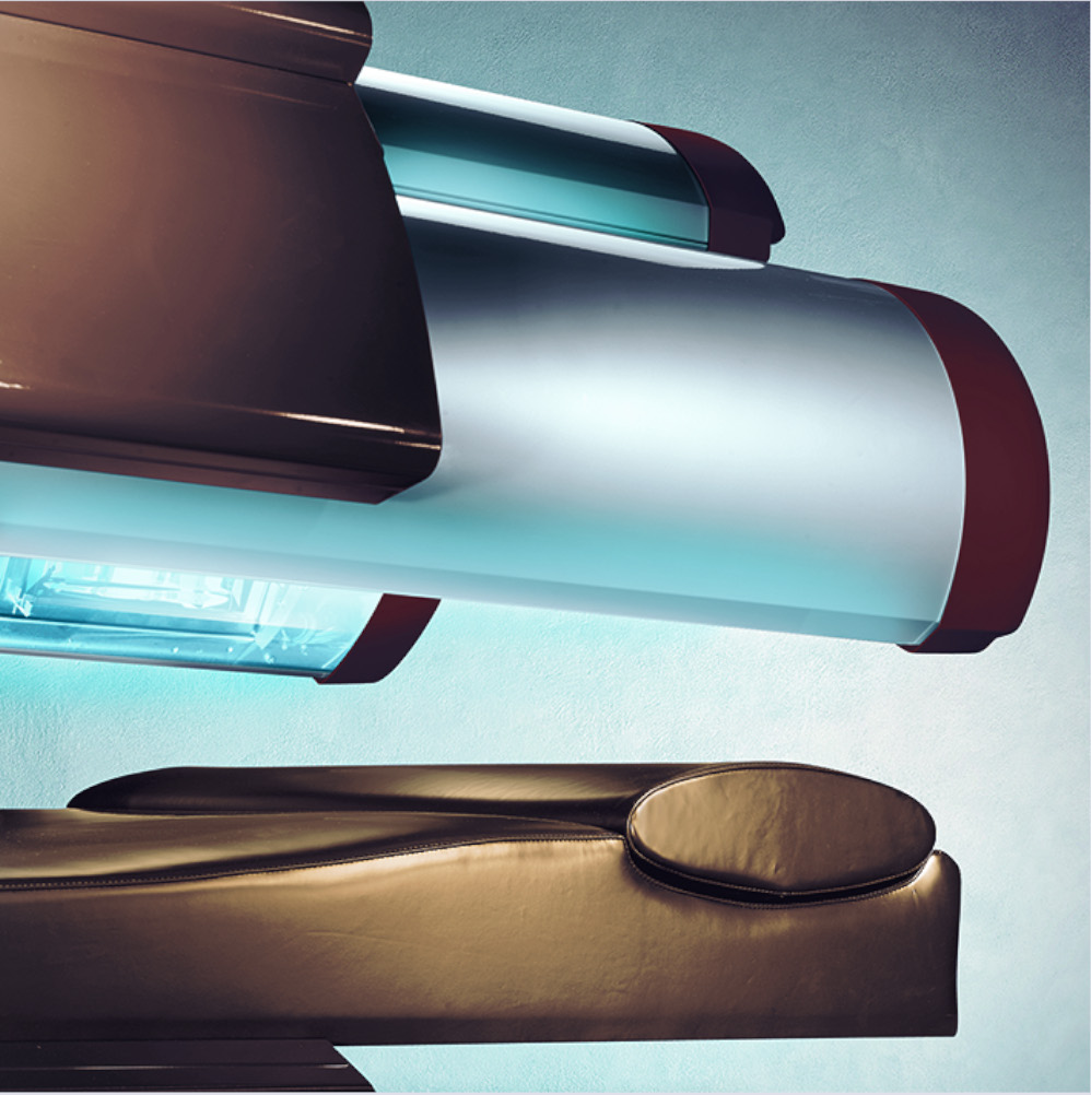 Lettino abbronzante Magic body Plus 3 Colonne per Solarium